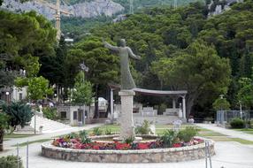 Lourdes de la costa de Makarska