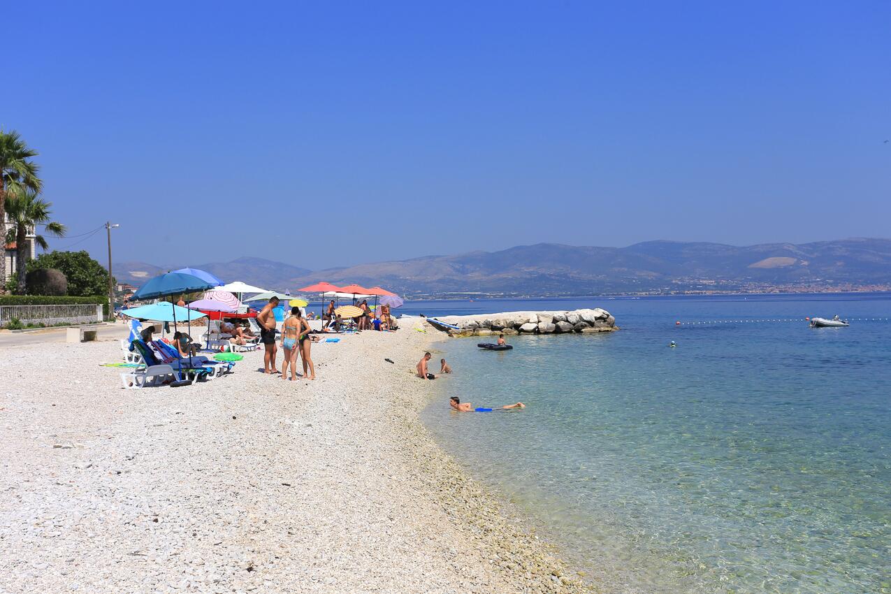 La spiaggia più vicina - Appartamenti accanto al mare per famiglie Slatine, Bua - Čiovo