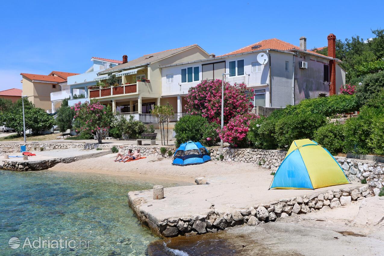 La spiaggia più vicina - Appartamenti con parcheggio Mandre, Pago - Pag