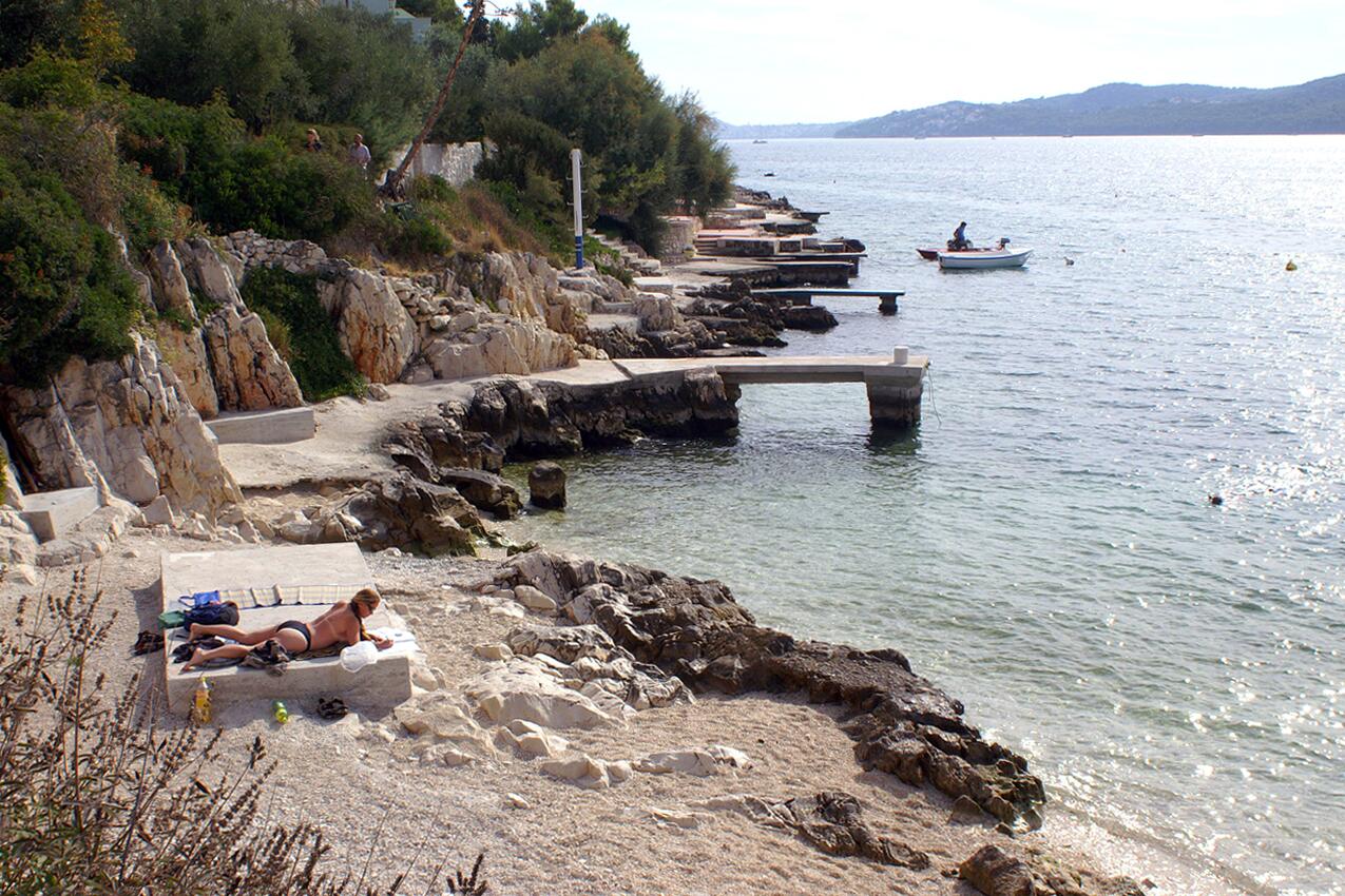 Najbliža plaža - Apartmani uz more Seget Vranjica, Trogir