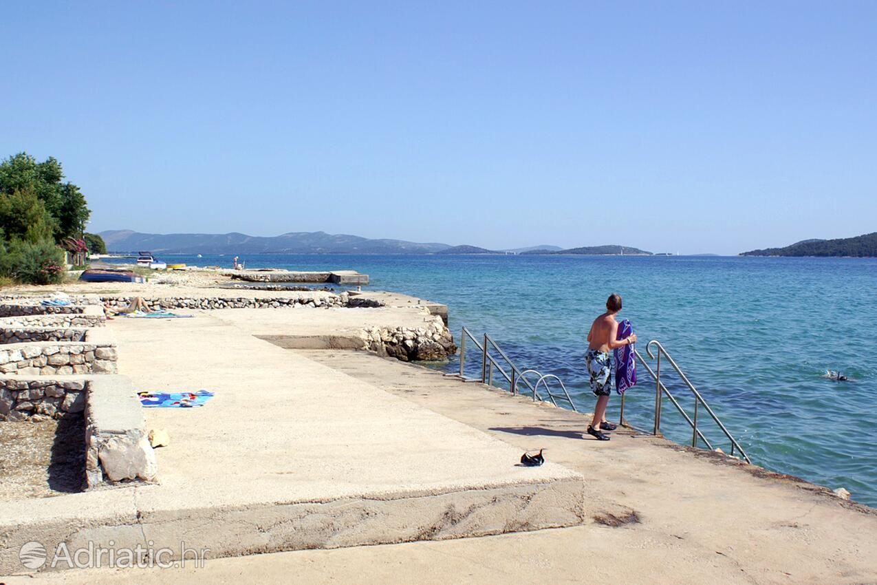 Nejbližší pláž - Apartmány s parkovištěm Zablaće, Šibenik