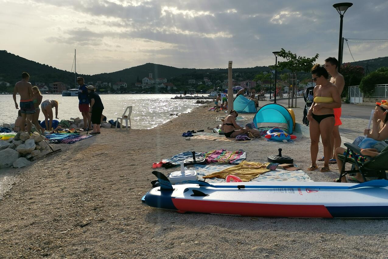 Nearest beach - Apartments by the sea Vinišće, Trogir