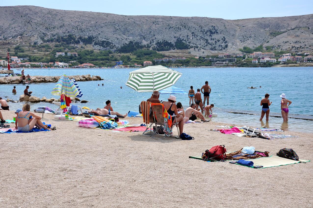 Den närmaste badstranden - Lägenheter och rum vid havet Pag