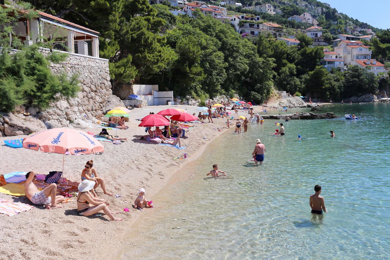 Najbližšia pláž - Apartmány pri mori Pisak, Omiš