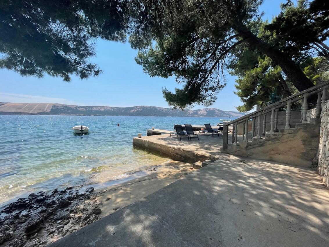 Najbliža plaža - Apartmani uz more Stara Novalja, Pag