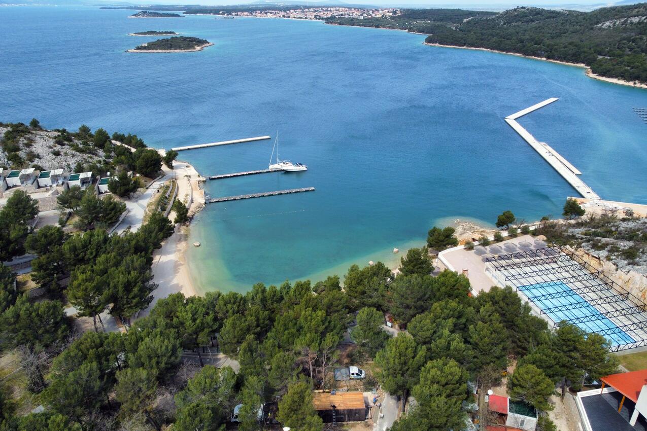 La spiaggia più vicina - Appartamenti accanto al mare Drage, Biograd