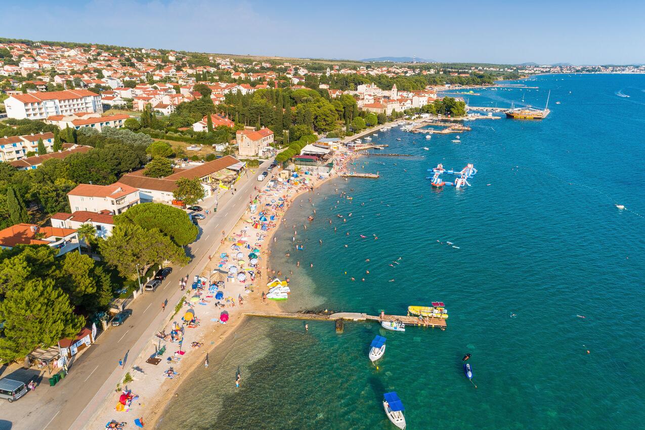 La spiaggia più vicina - Appartamenti con piscina per famiglie Santi Filippo e Giacomo - Sveti Filip i Jakov, Biograd