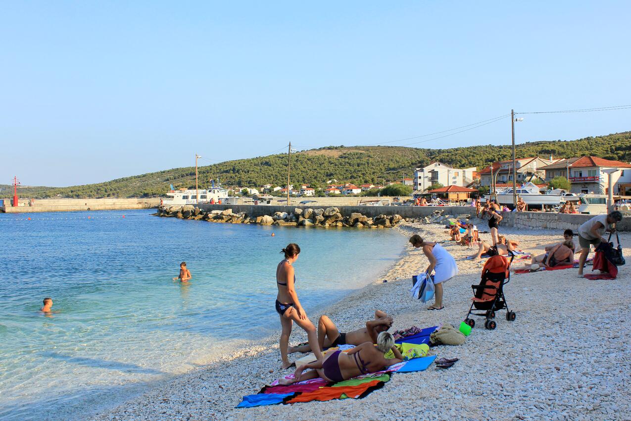 La spiaggia più vicina - Appartamenti con parcheggio Slatine, Bua - Čiovo