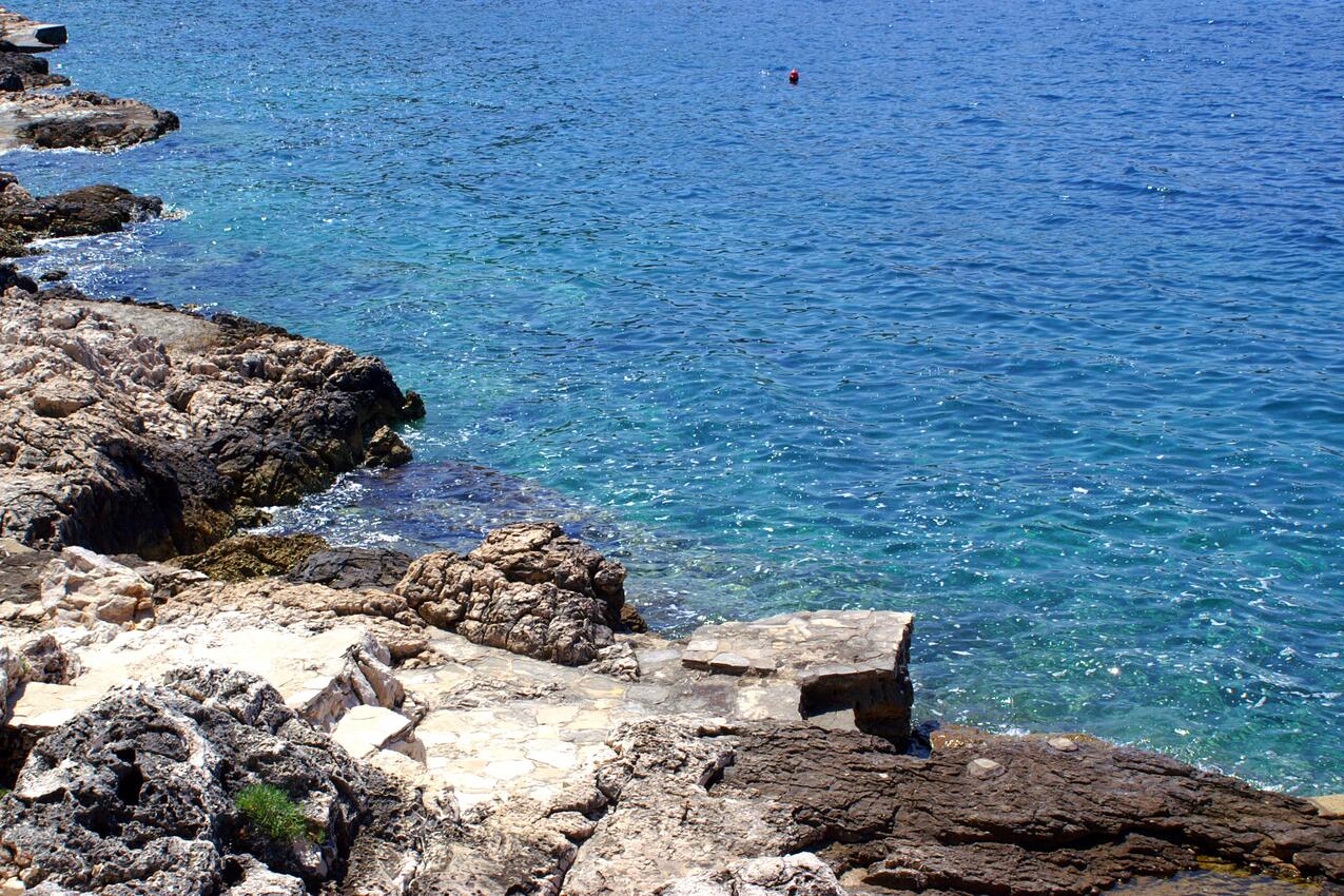 La spiaggia più vicina - Appartamenti con parcheggio Bilo, Capocesto - Primošten