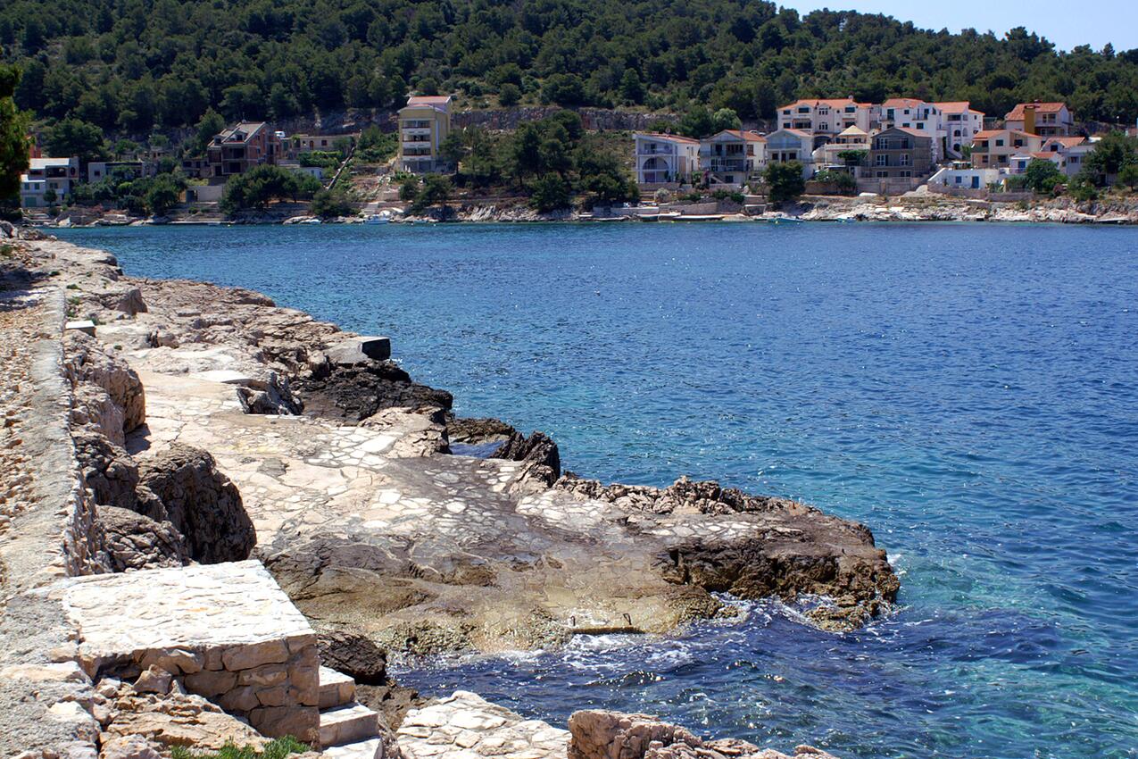 La spiaggia più vicina - Appartamenti con parcheggio Bilo, Capocesto - Primošten