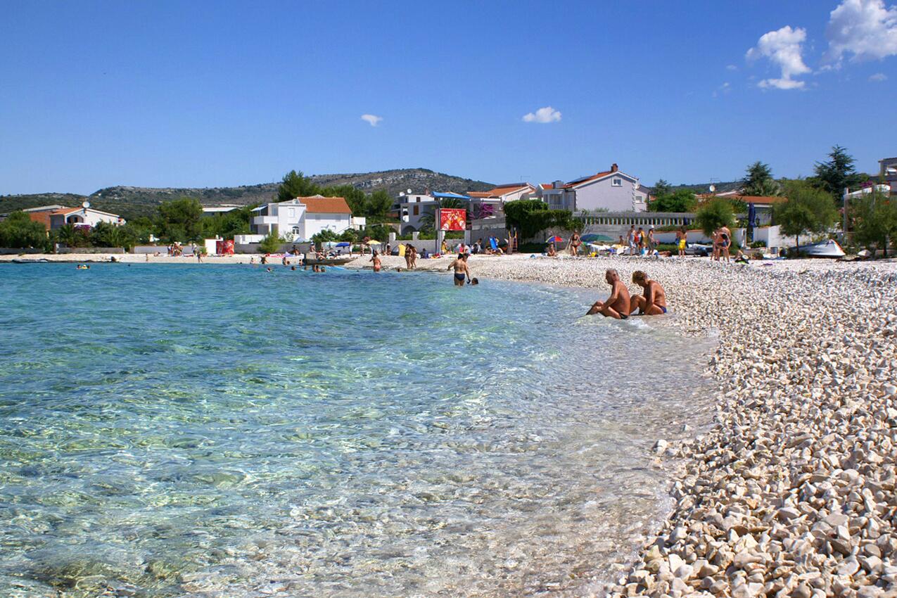 La spiaggia più vicina - Appartamenti con parcheggio Rogosnizza - Rogoznica