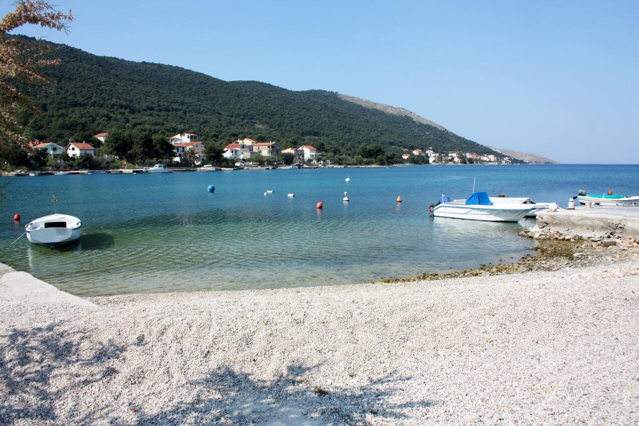 La spiaggia più vicina - Appartamenti accanto al mare Grebastica, Sebenico - Šibenik