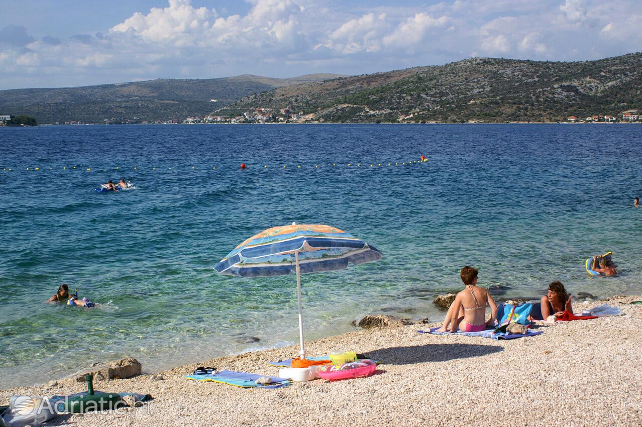 Nearest beach - Apartments by the sea Ražanj, Rogoznica