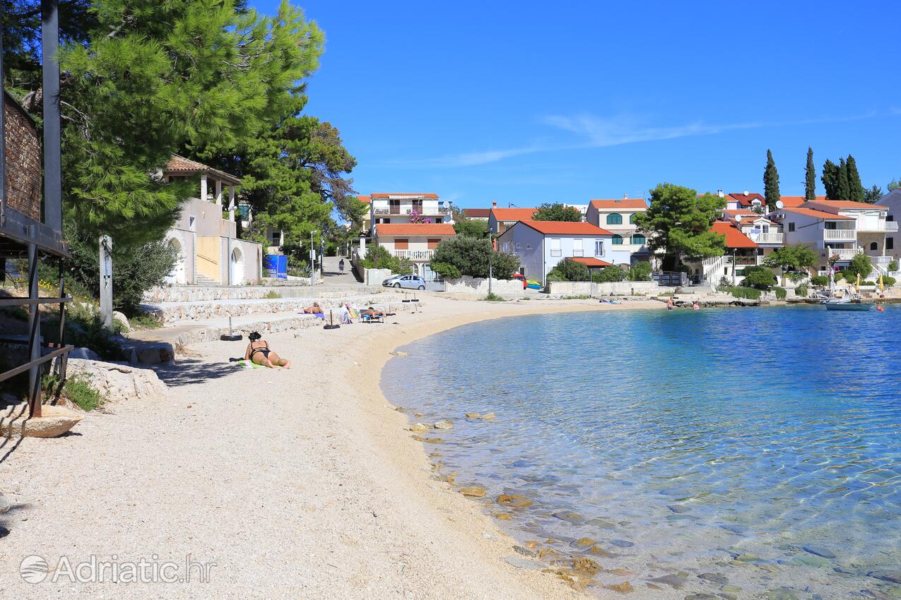 Nearest beach - Apartments by the sea Rogoznica
