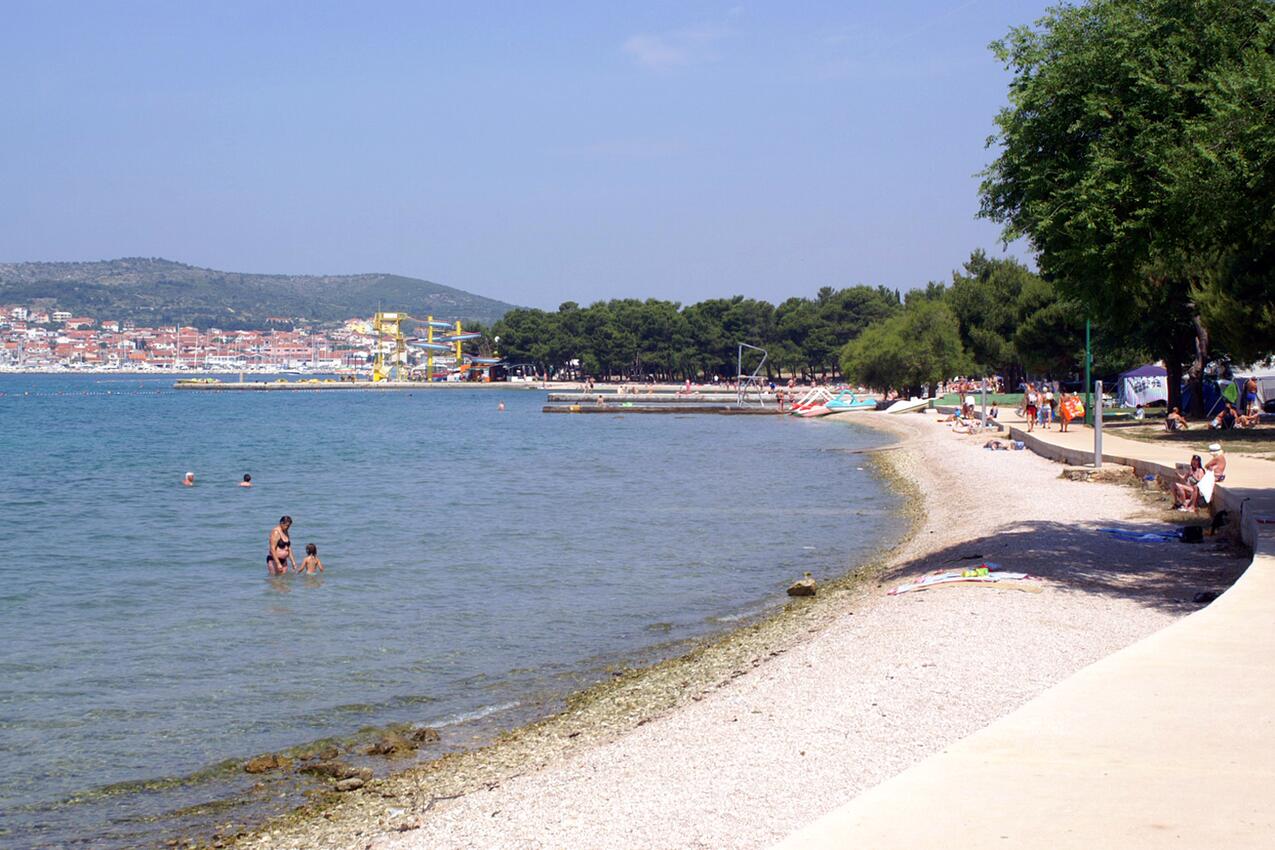 Nejbližší pláž - Apartmány s parkovištěm Vodice