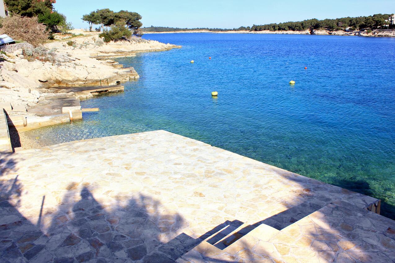 Najbliža plaža - Apartmani uz more Bilo, Primošten