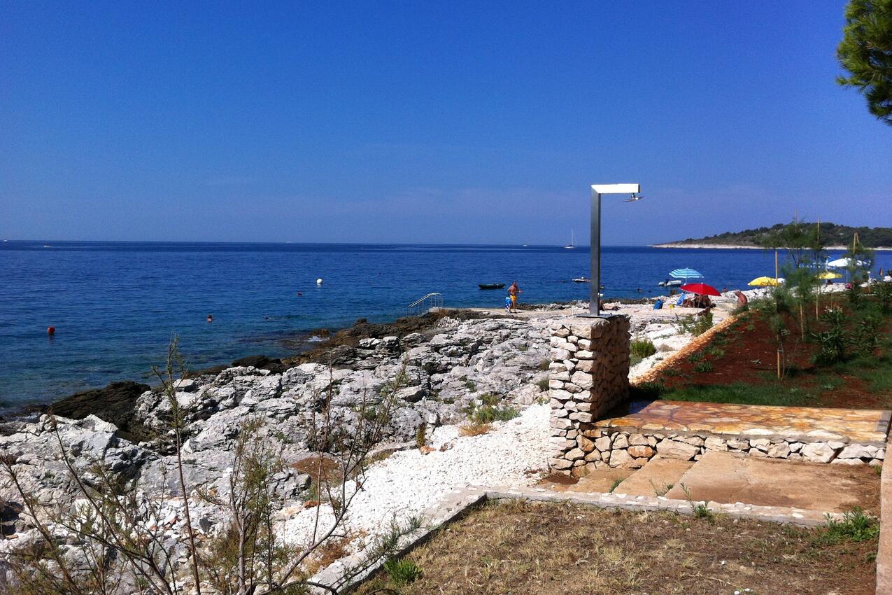 Den närmaste badstranden - Lägenheter vid havet Rogoznica