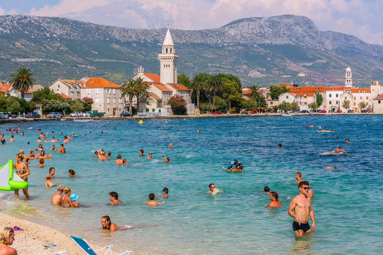 Nearest beach - Apartments with a parking space Kaštel Štafilić, Kaštela