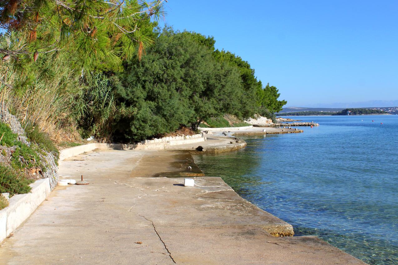 La spiaggia più vicina - Appartamenti accanto al mare Tuconio - Tkon, Pasman