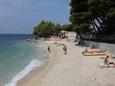 La plage  en ville Podgora, Makarska.