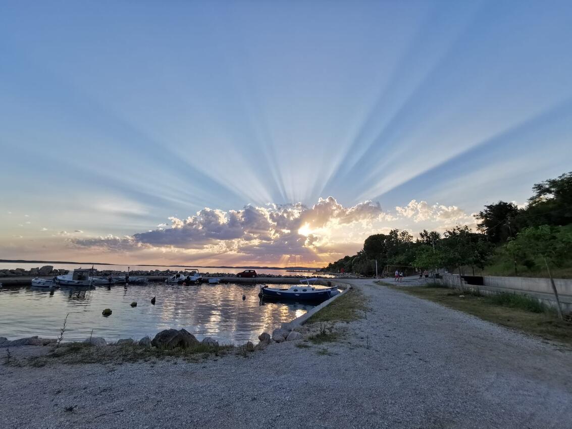 La spiaggia più vicina - Appartamenti con piscina per famiglie Rtina - Stosici, Zara - Zadar