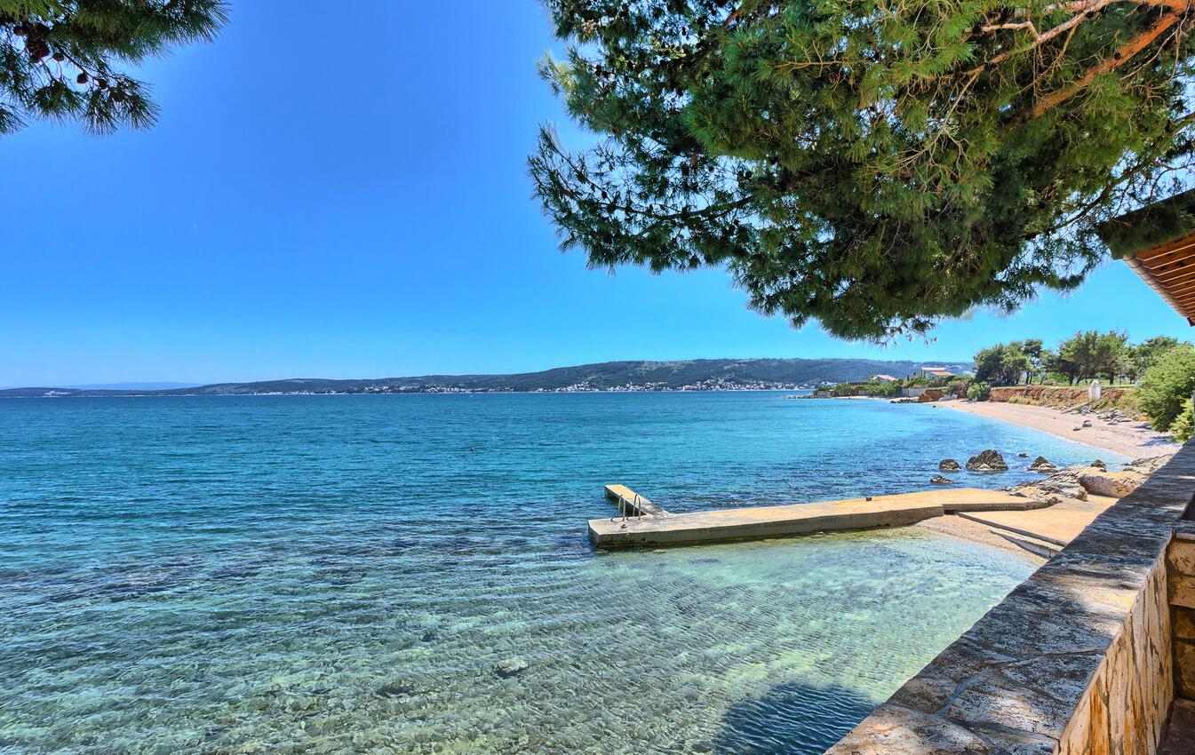 Nächster Strand - Ferienwohnungen am Meer Kastel Stafilic, Kastela