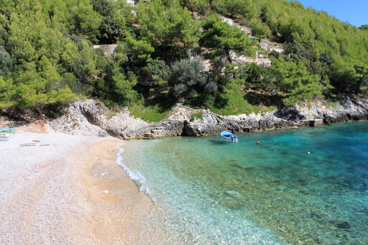 Nächster Strand - Ferienwohnung am Meer im Robinson Crusoe Stil Bucht Bratinja Luka, Korcula