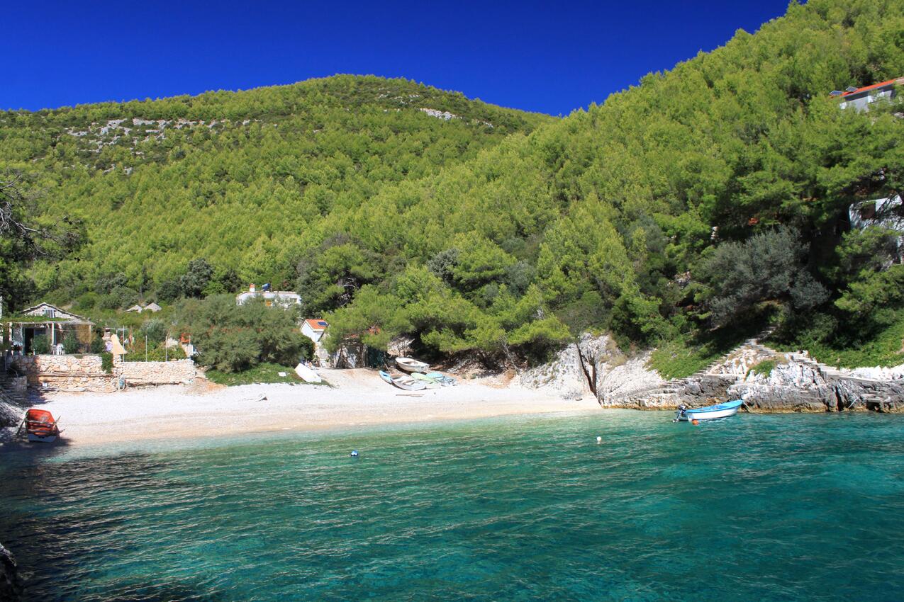 Nächster Strand - Ferienwohnung am Meer im Robinson Crusoe Stil Bucht Bratinja Luka, Korcula