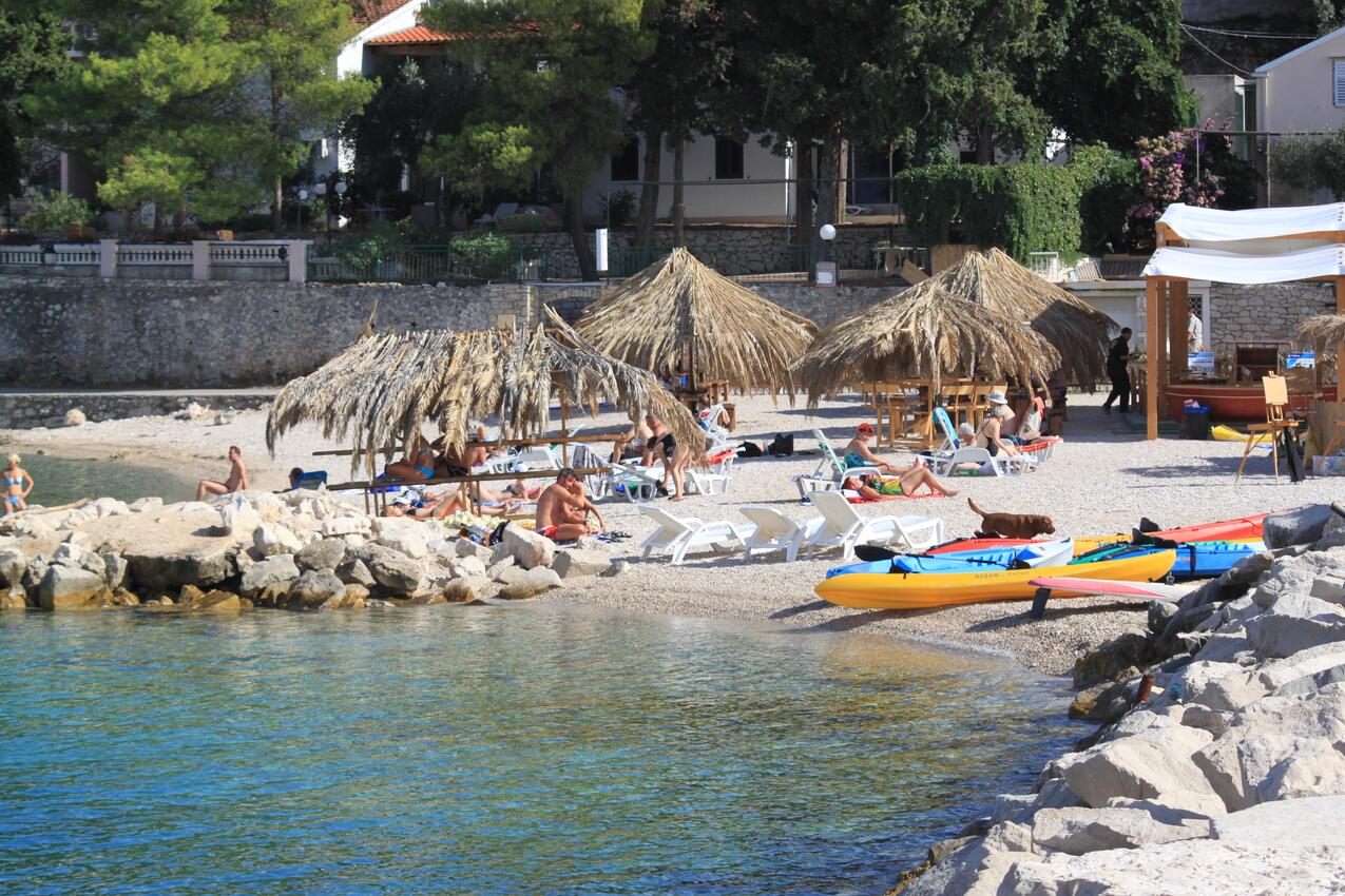 Nearest beach - Apartments with parking spaces Lumbarda, Korčula