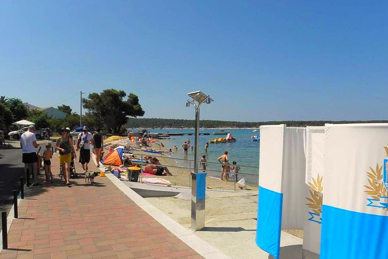 Nächster Strand - Ferienwohnungen am Meer Barbat, Rab
