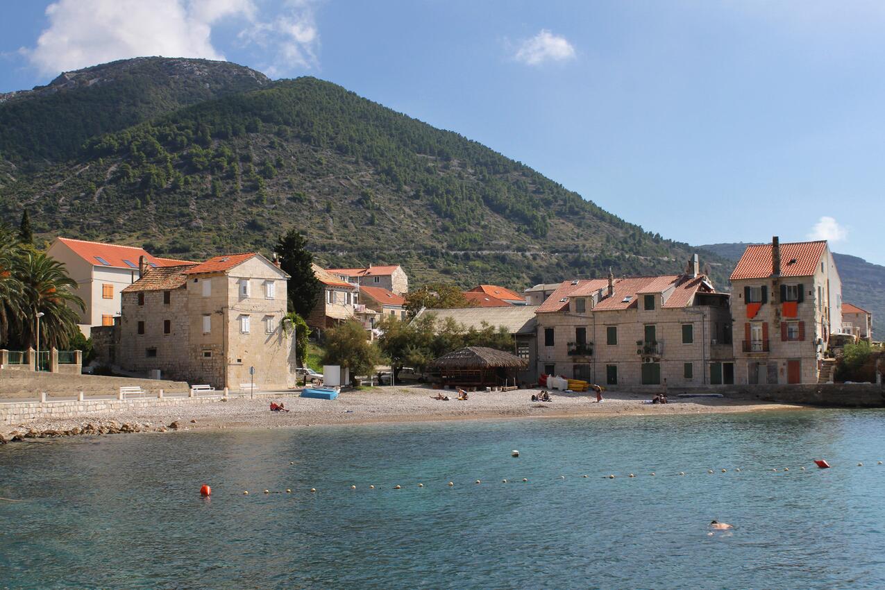 Nermeste strand - Apartmani i sobe uz mere Komiza, Vis