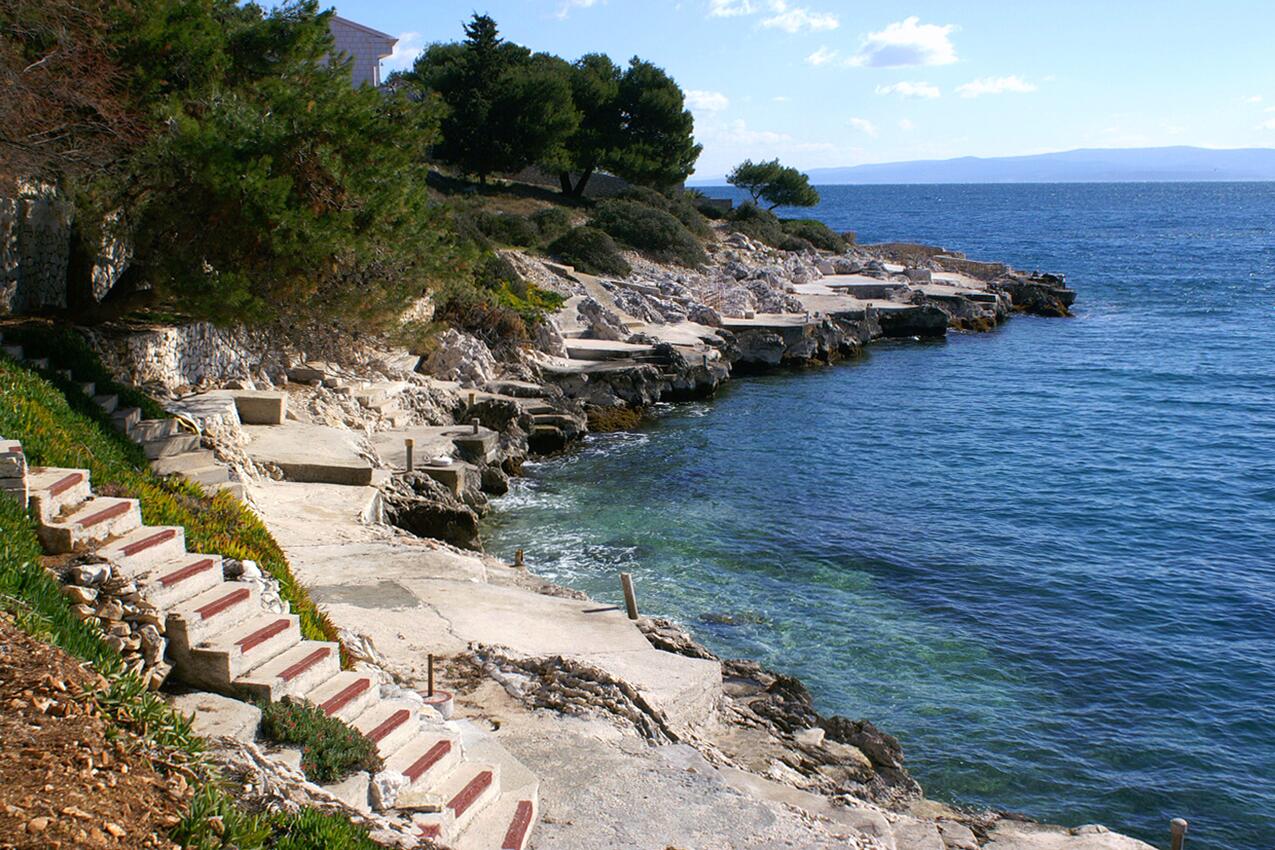 Nearest beach - Seaside apartments with a swimming pool Rastići, Čiovo