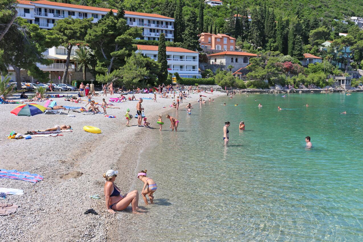 Nearest beach - Apartments and rooms with parking space Trpanj, Pelješac