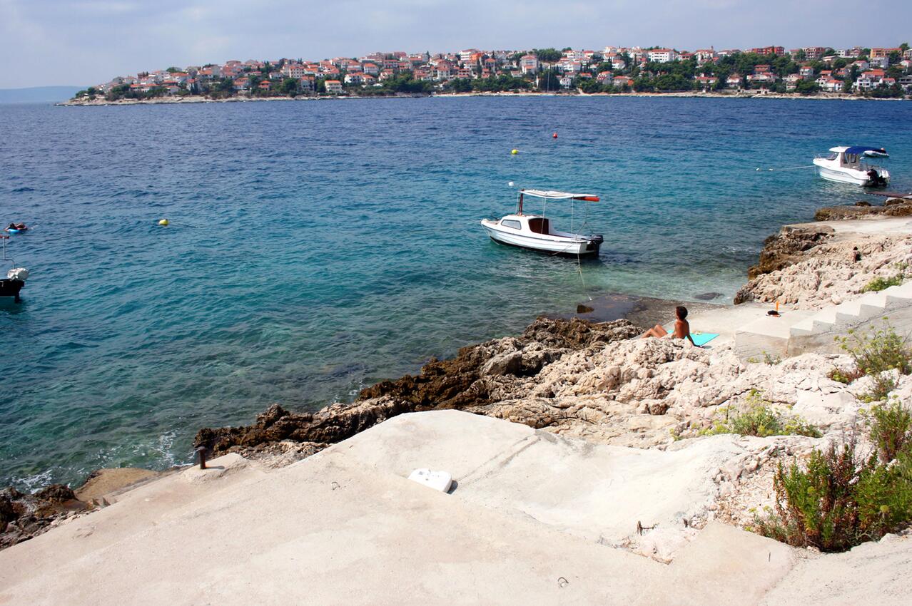 La spiaggia più vicina - Appartamenti accanto al mare Mavarstica, Bua - Čiovo