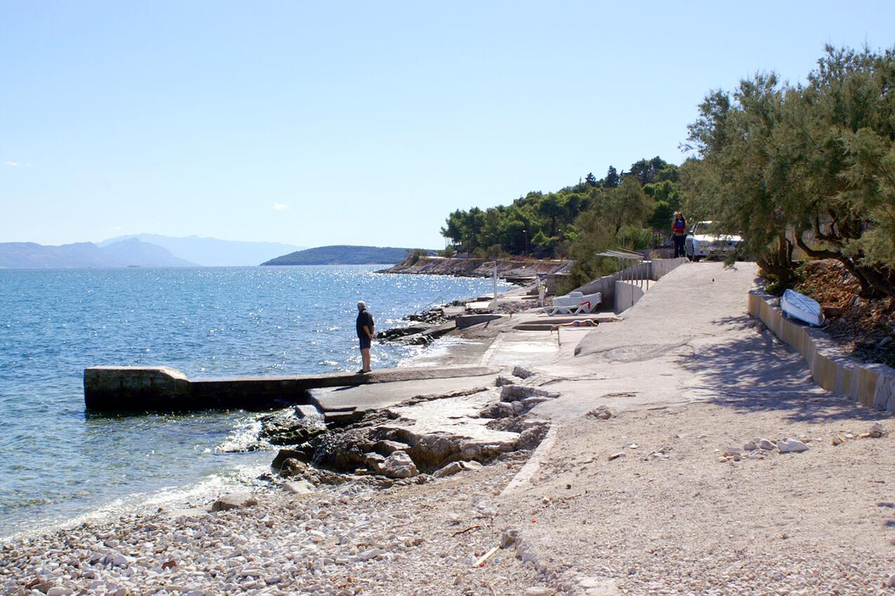 La spiaggia più vicina - Appartamenti accanto al mare Slatine, Bua - Čiovo