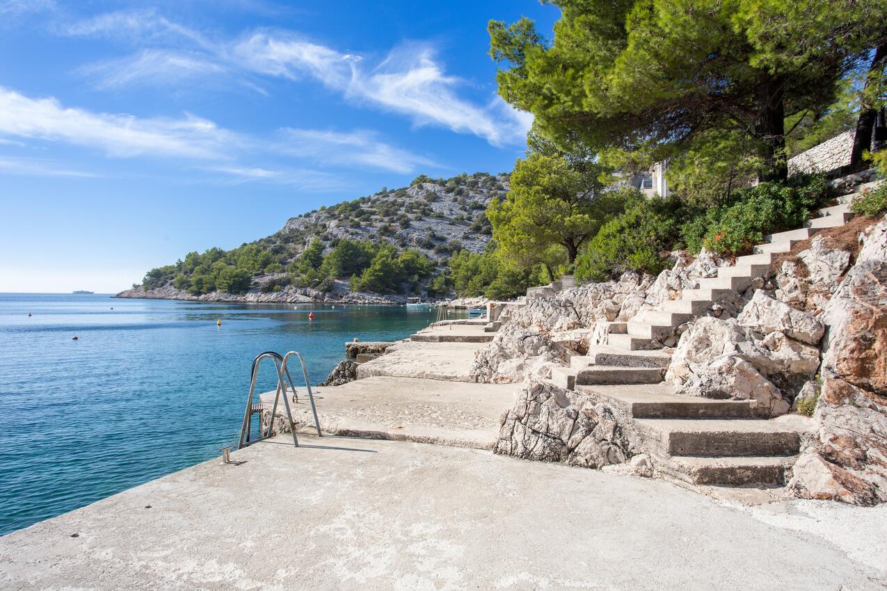 Nearest beach - Apartments by the sea Ražanj, Rogoznica