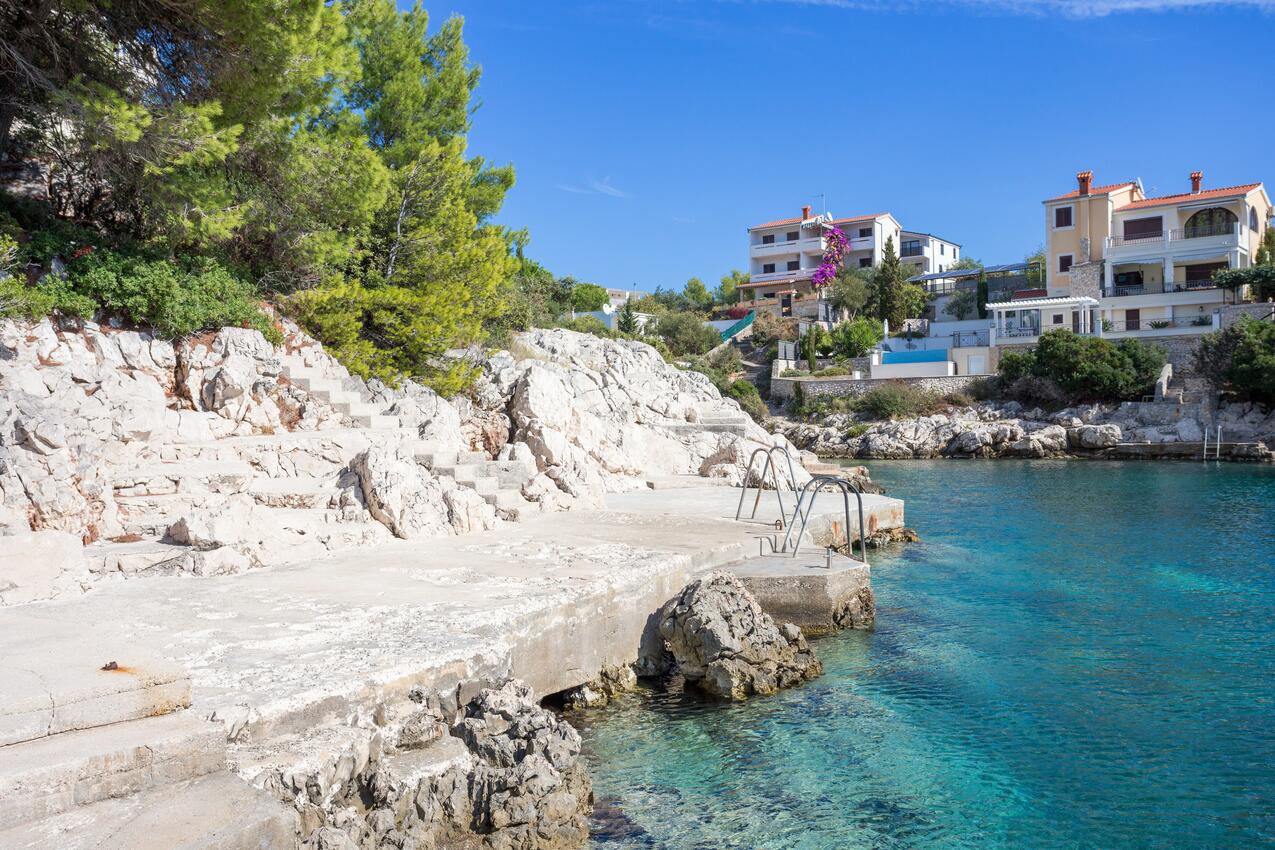 Nearest beach - Apartments by the sea Ražanj, Rogoznica