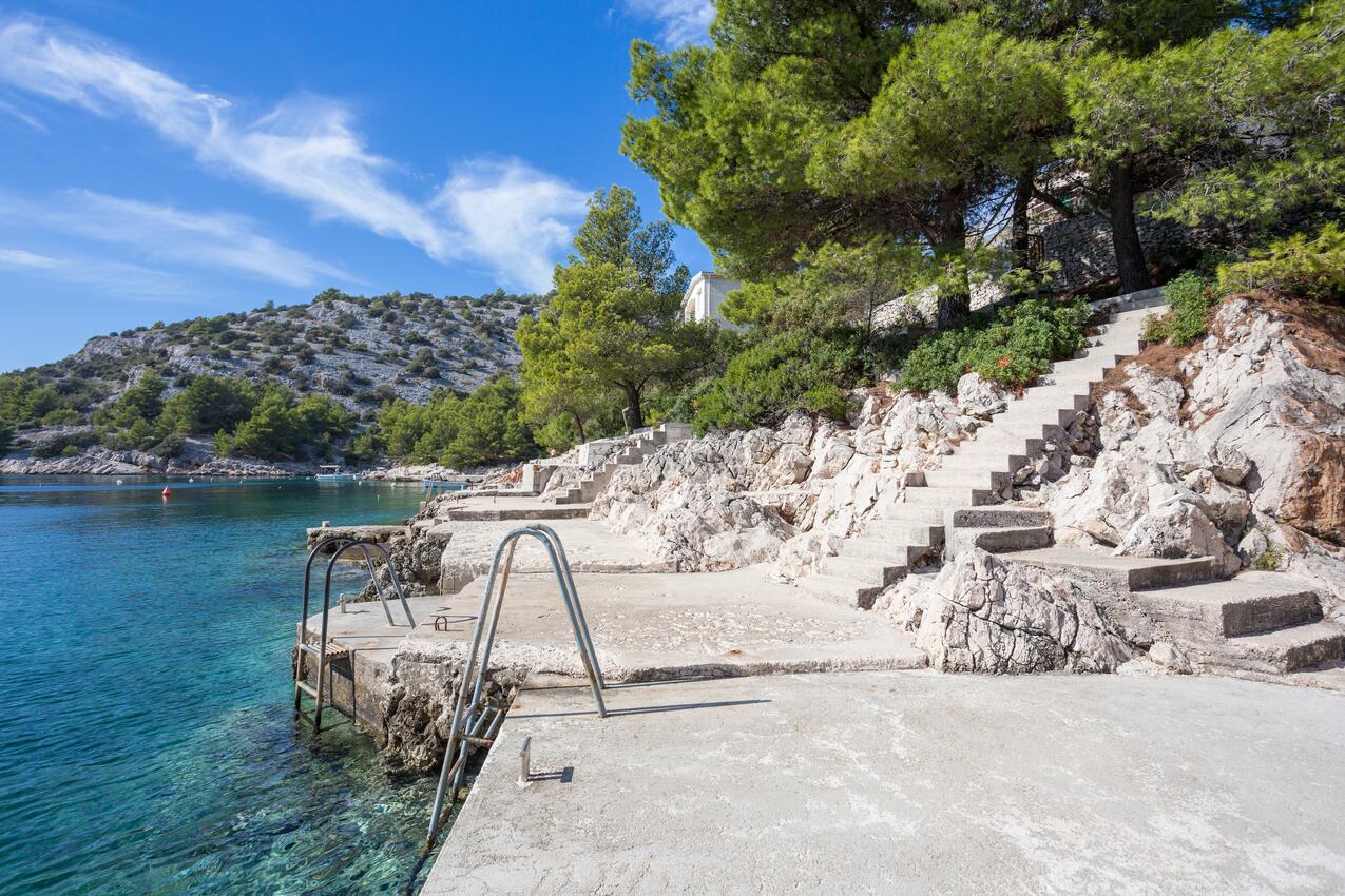 Nearest beach - Apartments by the sea Ražanj, Rogoznica