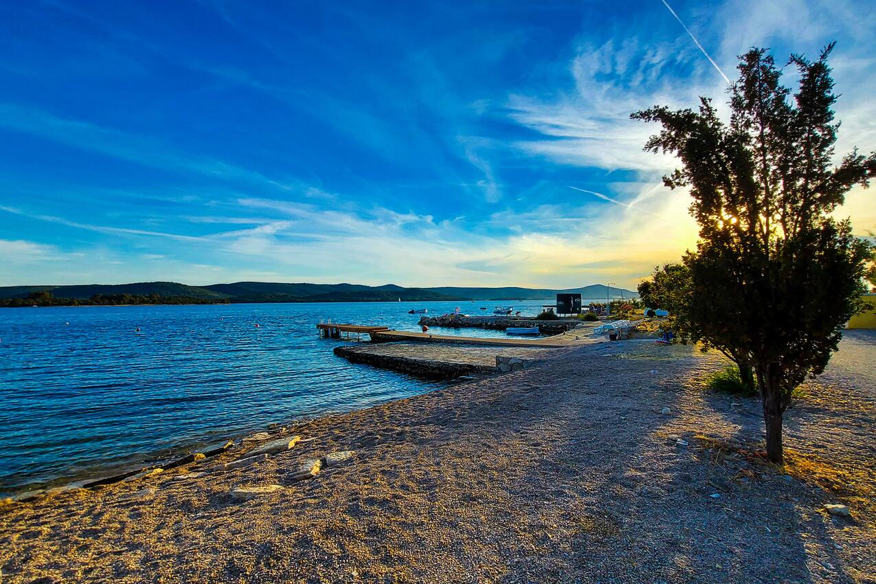 La spiaggia più vicina - Casa vacanze accanto al mare Torrette - Turanj, Biograd