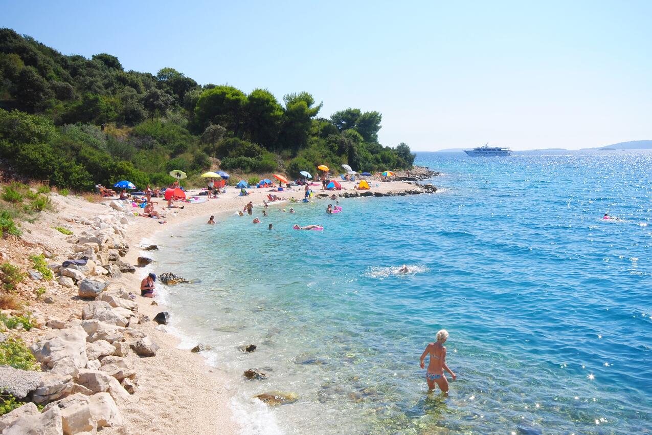 Nächster Strand - Ferienwohnungen am Meer Okrug Donji, Ciovo