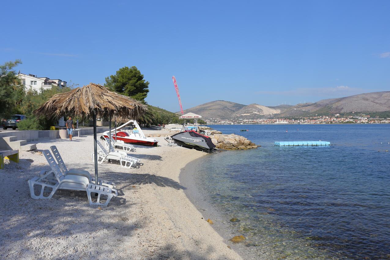 La spiaggia più vicina - Appartamenti con parcheggio Žedno, Bua - Čiovo