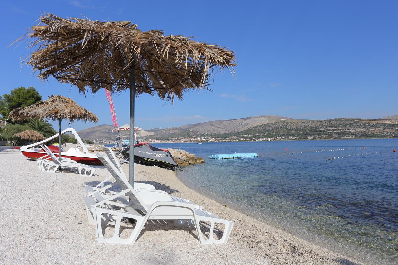La spiaggia più vicina - Appartamenti con parcheggio Žedno, Bua - Čiovo