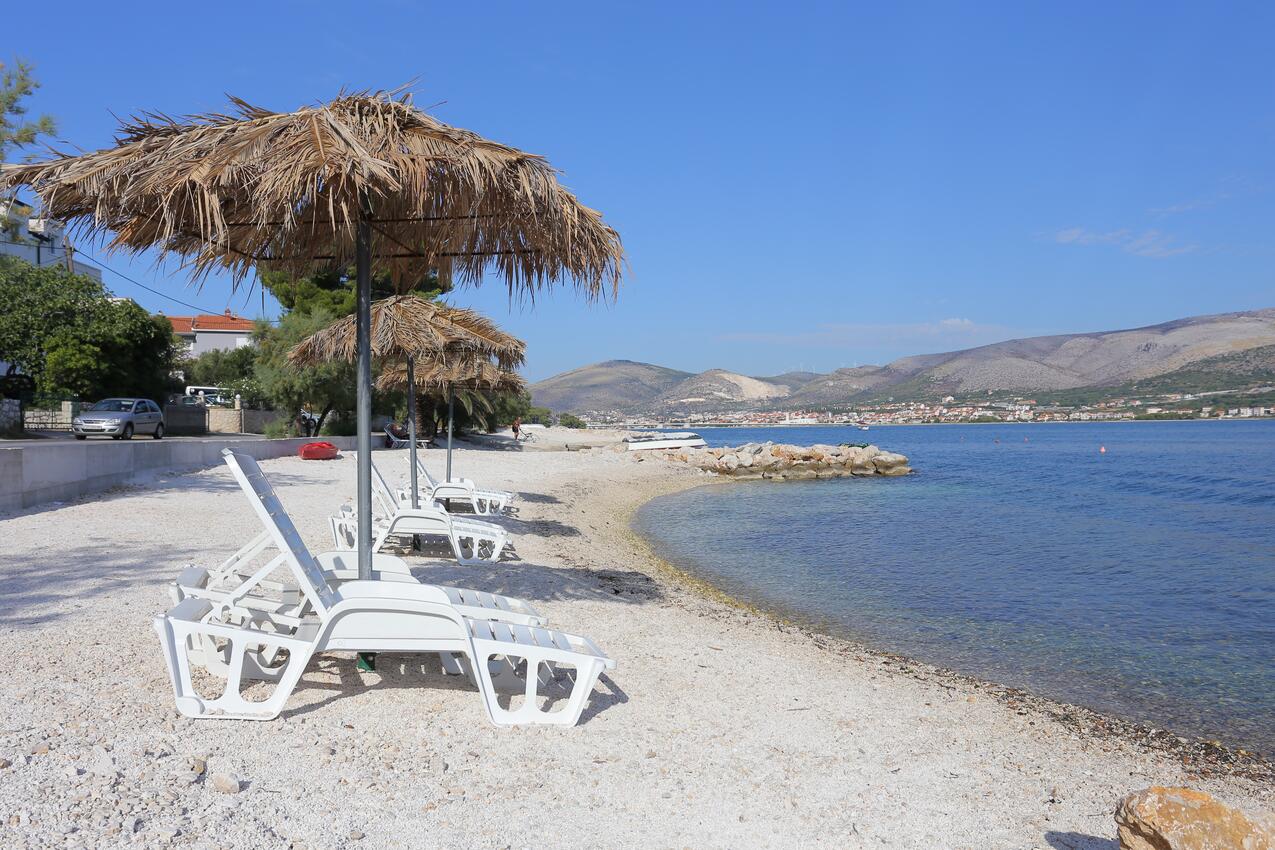 La spiaggia più vicina - Appartamenti con parcheggio Žedno, Bua - Čiovo