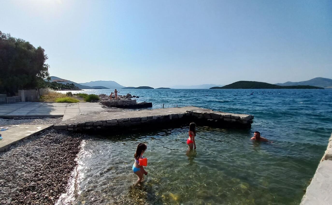Nächster Strand - Ferienwohnungen am Meer Bucht Pjestata, Peljesac