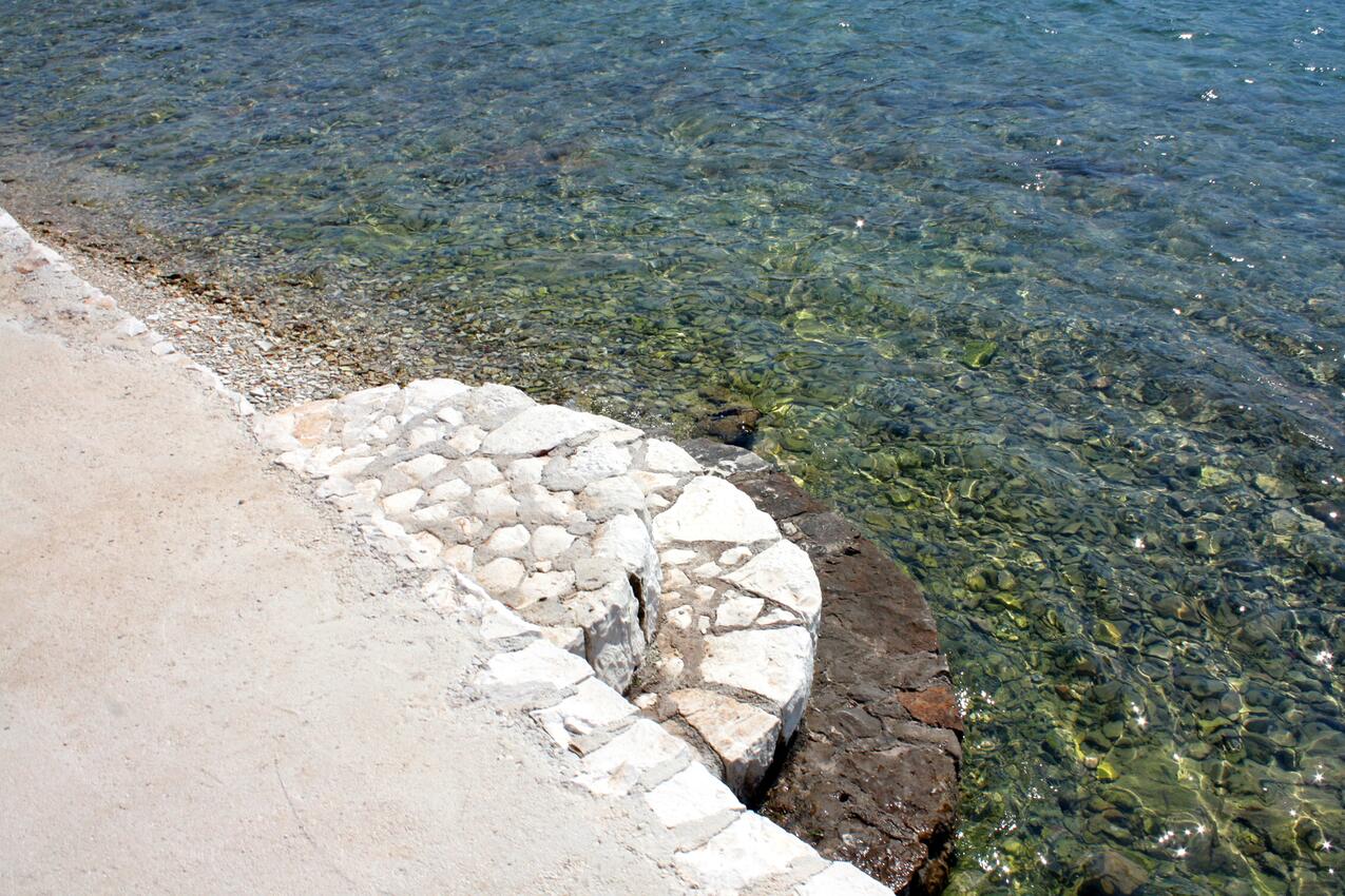 Nächster Strand - Haus mit Pool für Familien Vinisce, Trogir