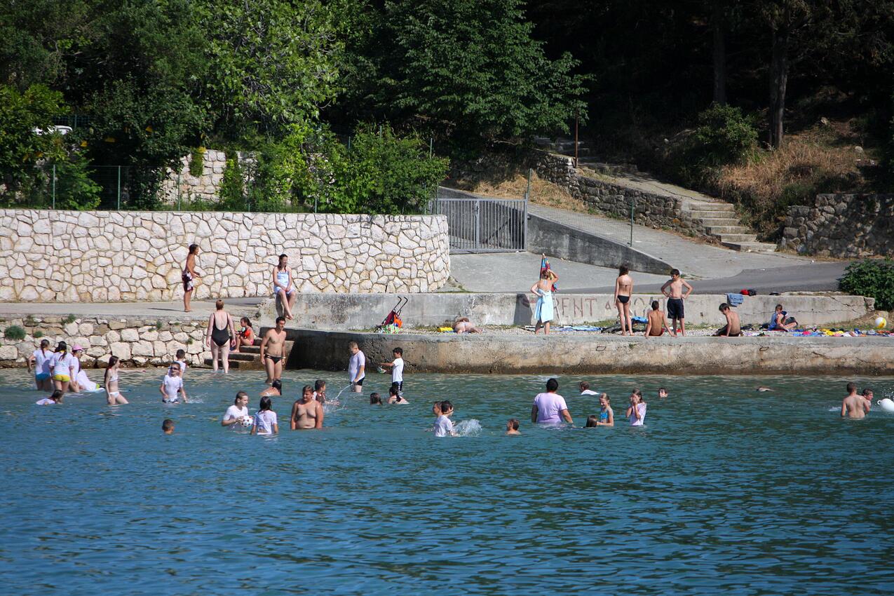 Nearest beach - Apartments by the sea Rab