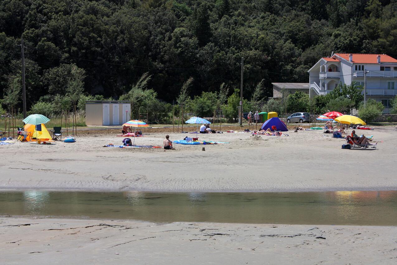 Nearest beach - Family-friendly apartments with swimming pools Kampor, Rab