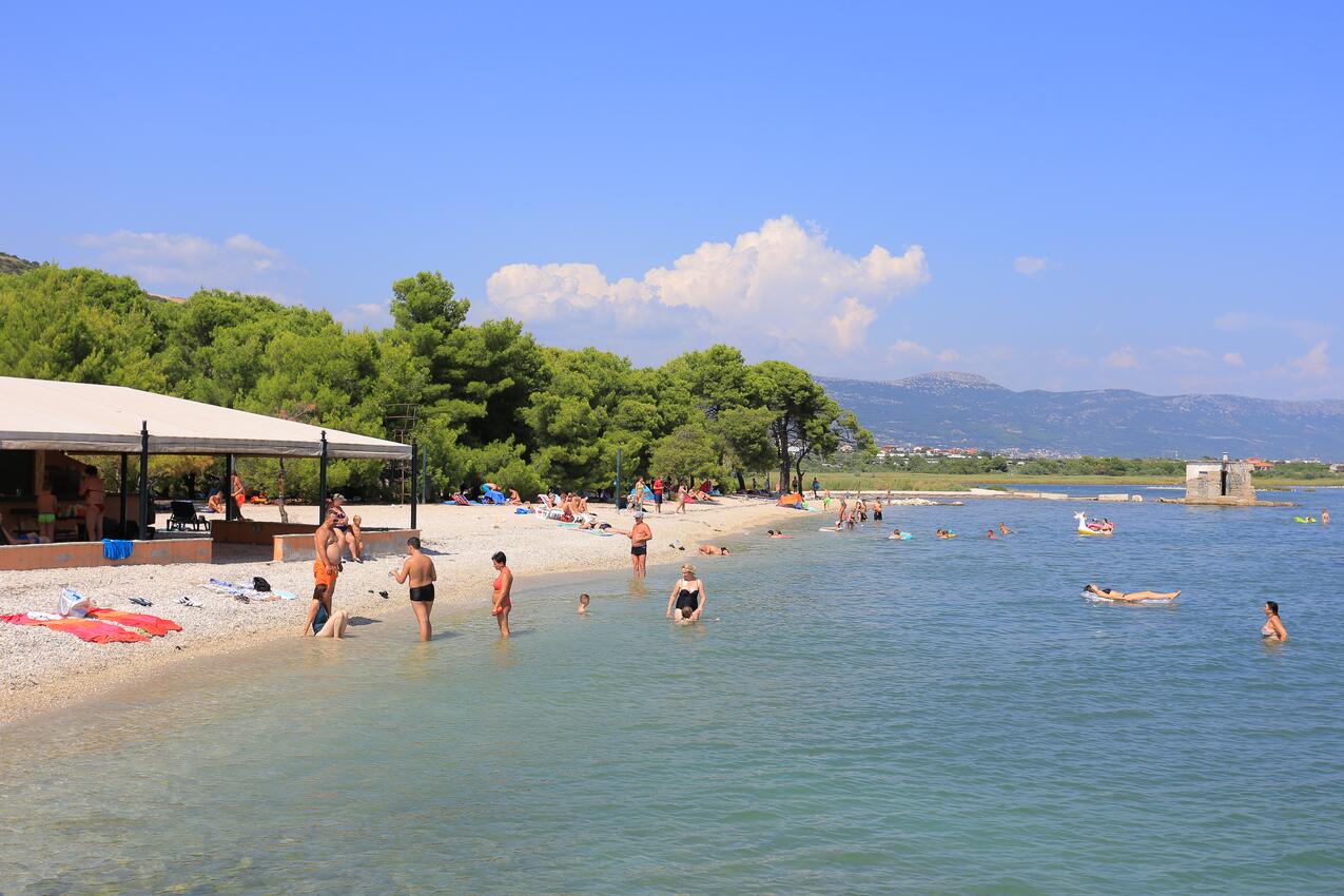 La spiaggia più vicina - Casa vacanze con piscina Plano, Traù - Trogir