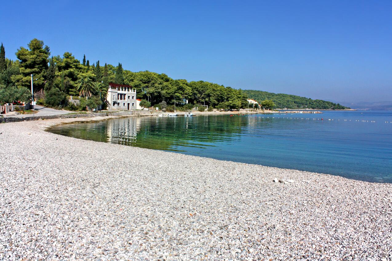 La spiaggia più vicina - Appartamenti con Internet Necujam, Solta