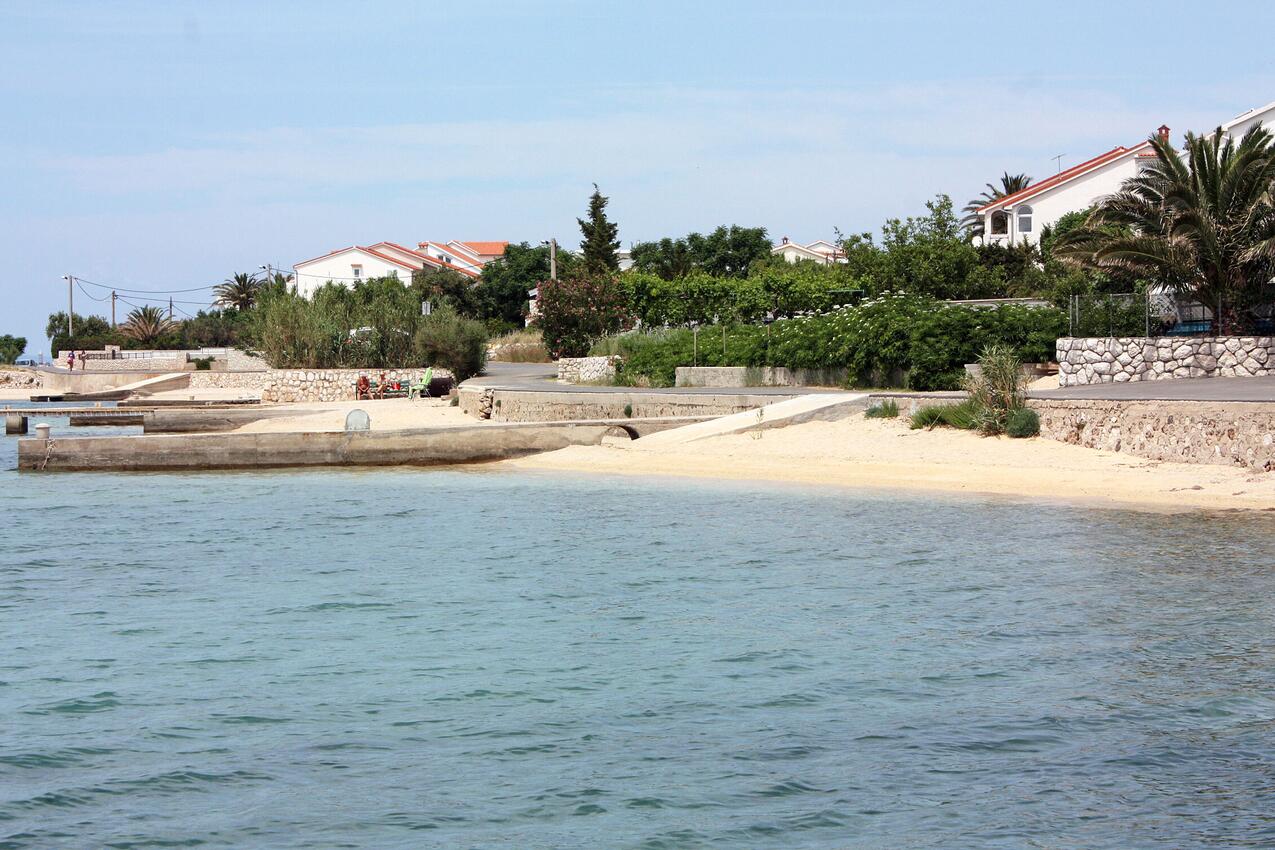 Nächster Strand - Ferienwohnungen mit Parkplatz Barbat, Rab